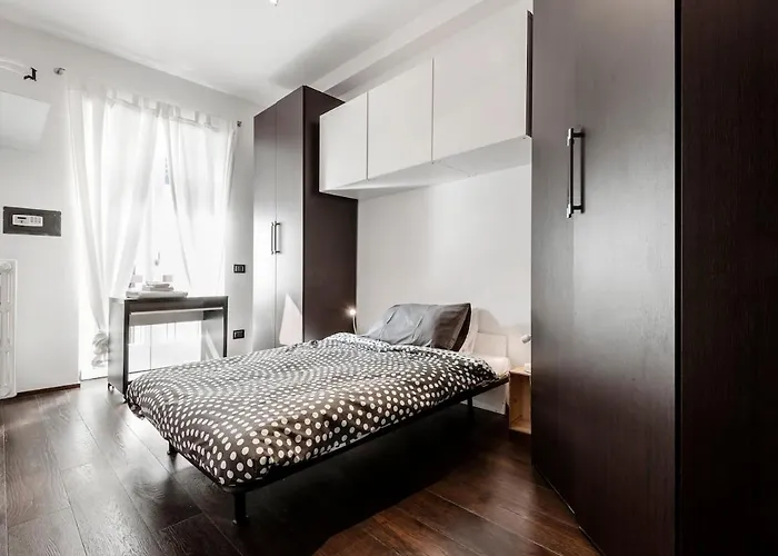 Quite And Bright Tortona District Milano