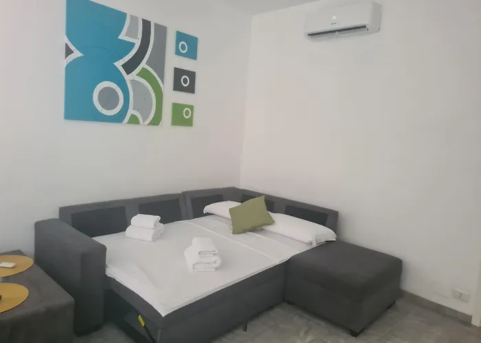 アパート Dabpartment Metro Lambrate - Spazio E Confort ミラノ