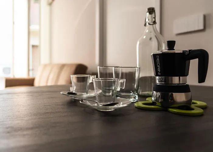 Youhosty - Zanella Bis