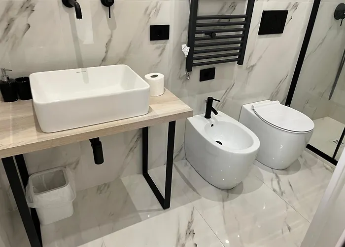 Modern Flat In Isola *