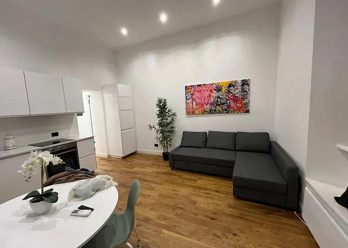 Apartman Modern Flat In Isola