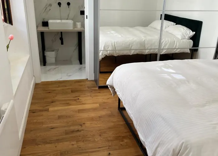 Modern Flat In Isola