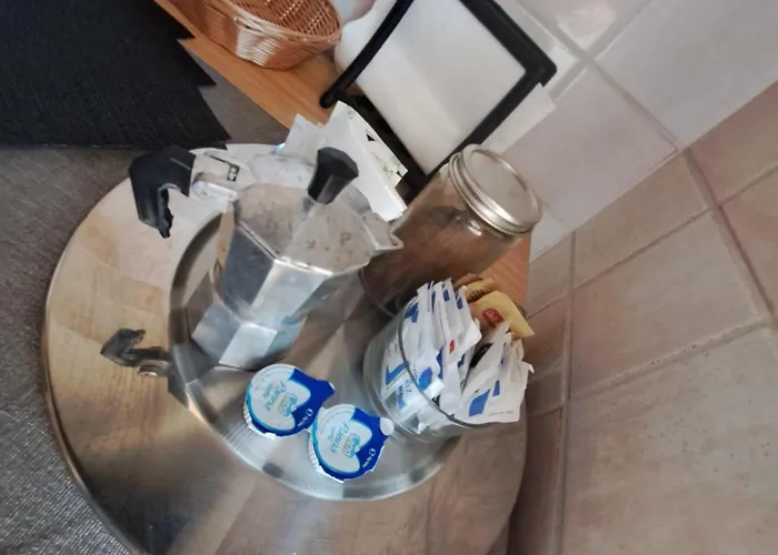 Apart-hotel Monolocale Deluxe Aurora Abbadesse M3-m5 Zara Milão