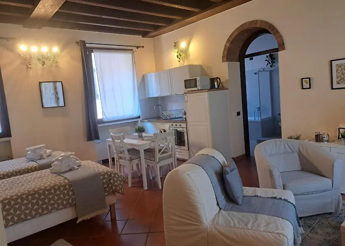 Апарт-отель Monolocale Deluxe Anita Abbadesse M3-m5 Zara