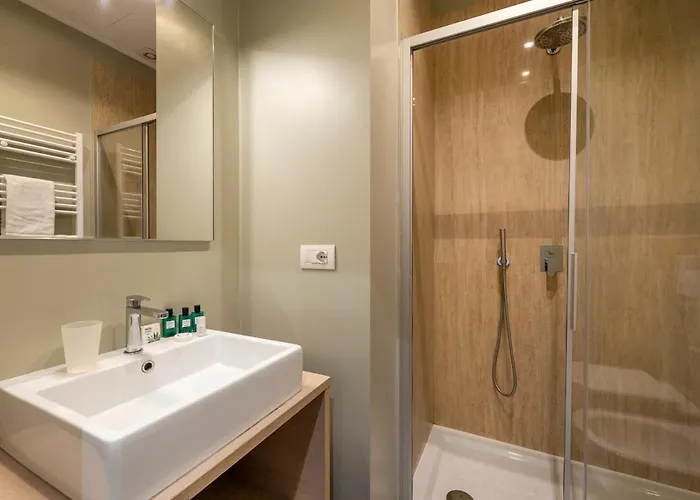 Lejlighed Duomo B - Quiet Two Bedrooms & Bathroom *