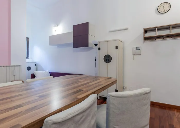 Con Giardino Privato Vicino Stazione Lambrate - Relax E Lavoro