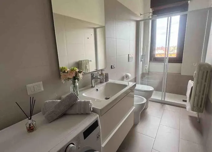 Simona -bocconi,naviglio,duomo,milano-cortina,ieo,iulm,assago Forum *