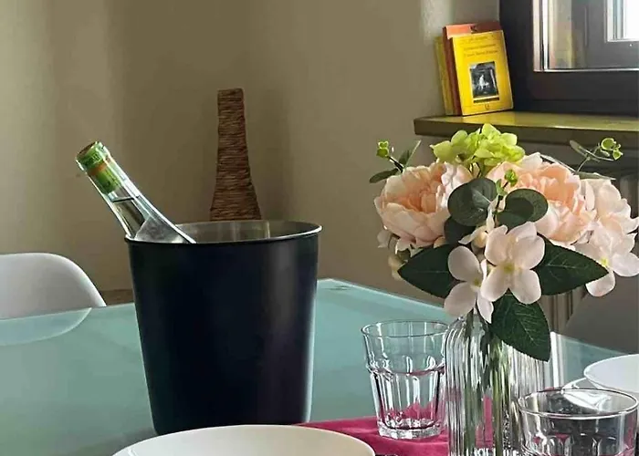 Simona -bocconi,naviglio,duomo,milano-cortina,ieo,iulm,assago Forum