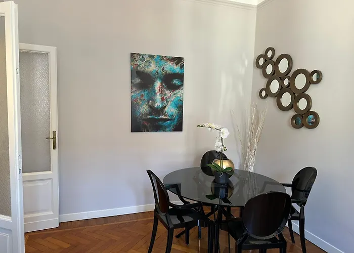 Apartment Elegant And Beautiful Milan