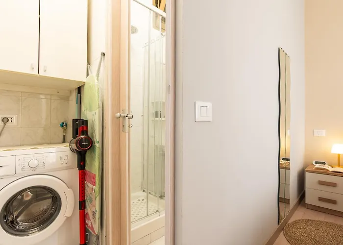 Cozy Retreat With Laundry & Smart Tv * Milán