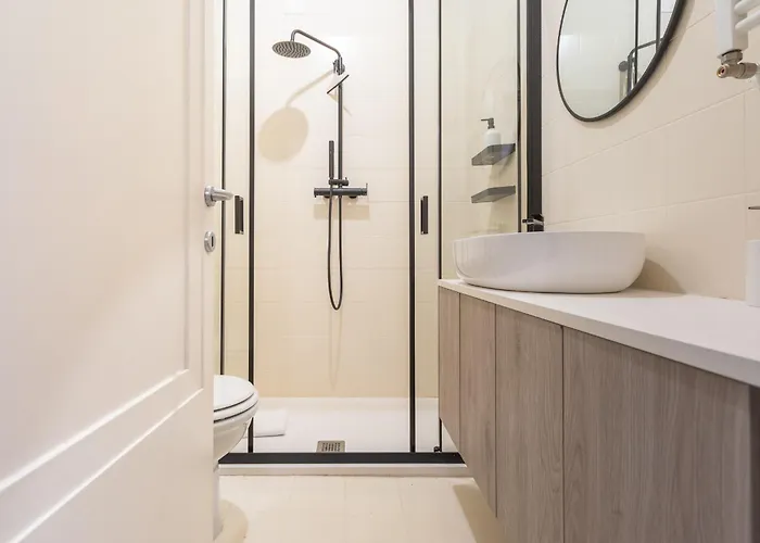 Beautiful Two-room In Maggiolina Apartament