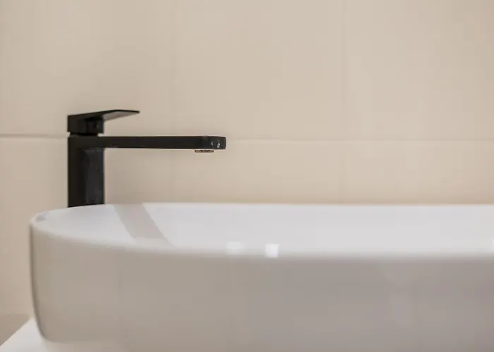 Beautiful Two-room In Maggiolina Apartament Mediolan