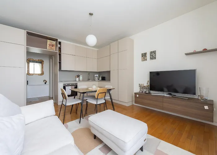 Beautiful Two-room In Maggiolina *