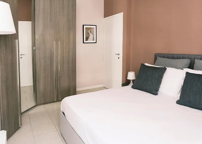 Comecasa 2 Bedrooms Mediolan