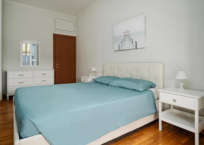 New - Comfort E A-c - Metro Istria A 200m *