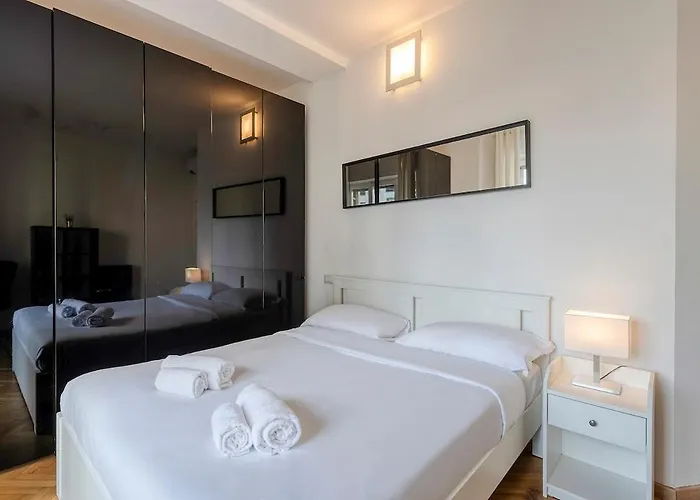 Pecchio1 - Windows On The - B 밀라노