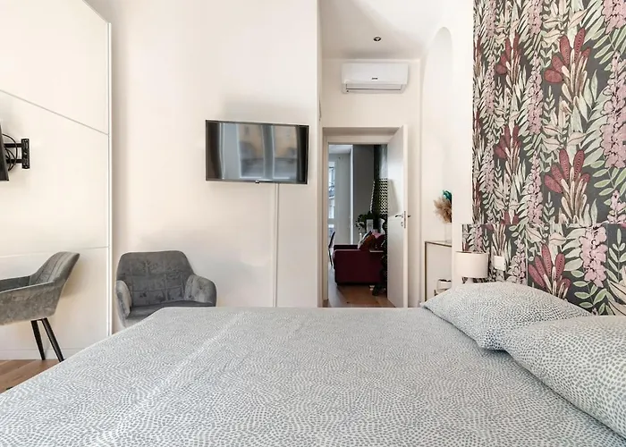 Peony House - 10 Min Duomo Apartamento Milán