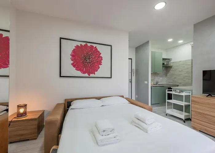 Abetone 6 - The Red - B Milán