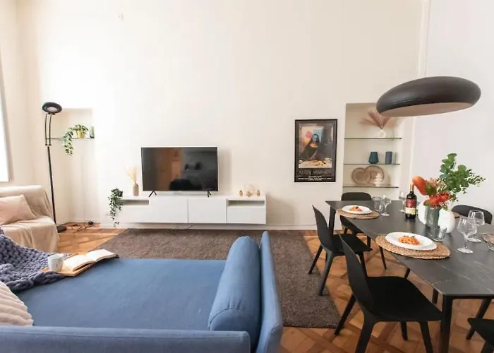 I-host Luxury - Italia Apartment *