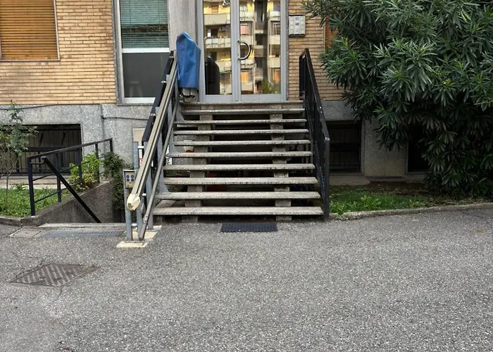 Joivy Cosy Near Metro, Quick Ride To Centre Milán