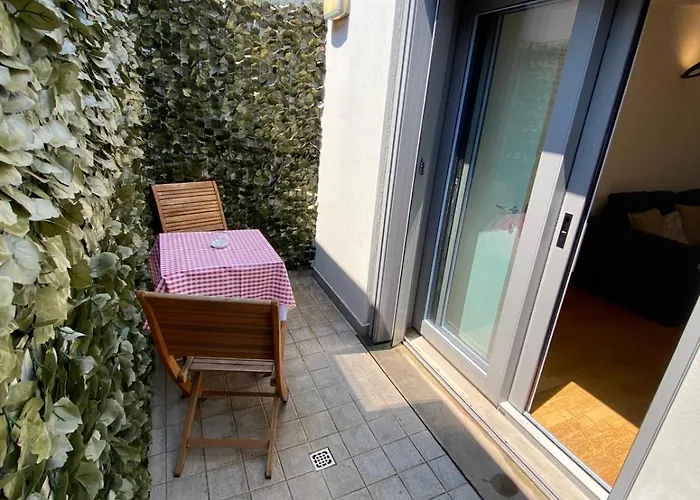 Attico Con Vasca, Posto Auto E Metro Sotto Casa ميلان