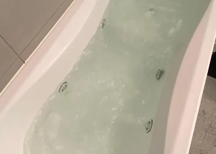 Attico Con Vasca, Posto Auto E Metro Sotto Casa * ميلان