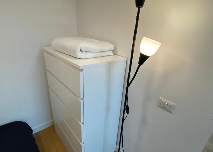 Attico Con Vasca, Posto Auto E Metro Sotto Casa شقة