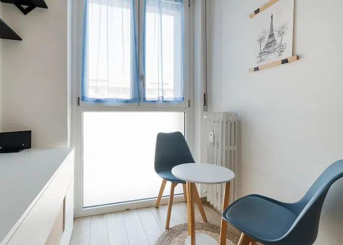 Apartment Guesthost - Naviglio Grande Bright Milan