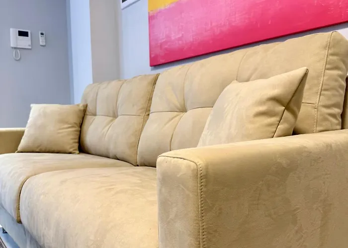 Luro Deluxe - Sismondi 44 * Milan