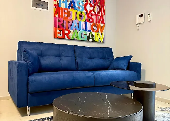 Luro Deluxe - Sismondi 44 Milan