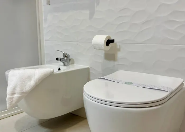 Luro Deluxe - Sismondi 44 * Milan