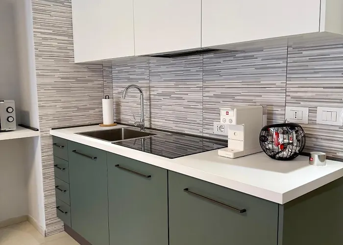 Luro Deluxe - Sismondi 44 * Milan