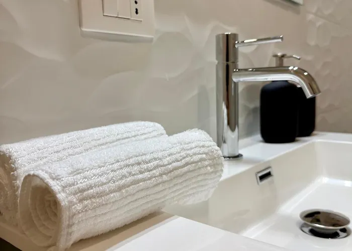 Luro Deluxe - Sismondi 44