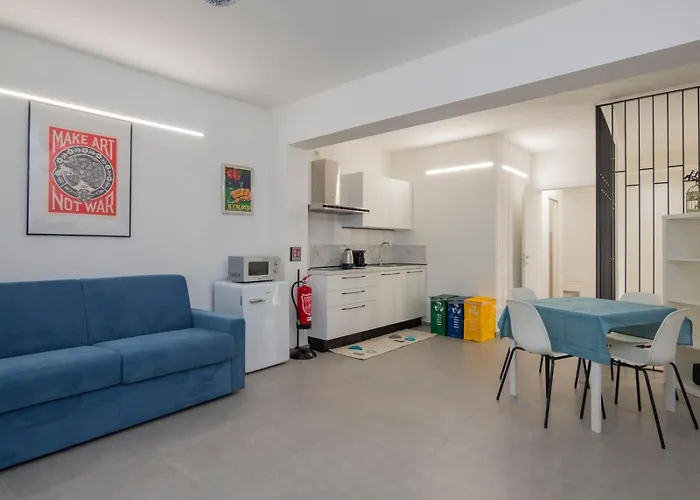 I-host Flat - Chieti 2 公寓 *