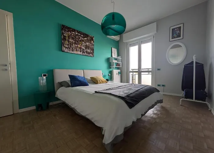 Entire And Charming Flat On Navigli In 아파트 밀라노