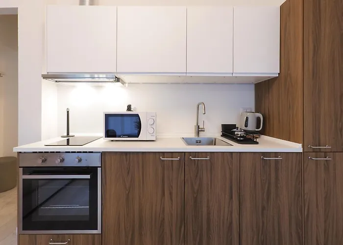 Apartment Primo Piano - Rosellini Mailand