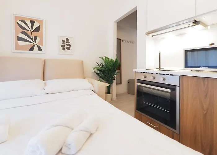 Apartment Primo Piano - Rosellini *