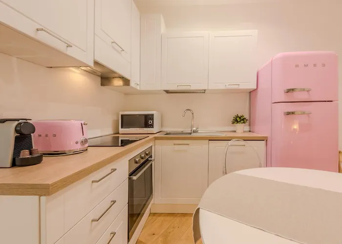 公寓 Easytopstay - Elegant Nest In 米兰