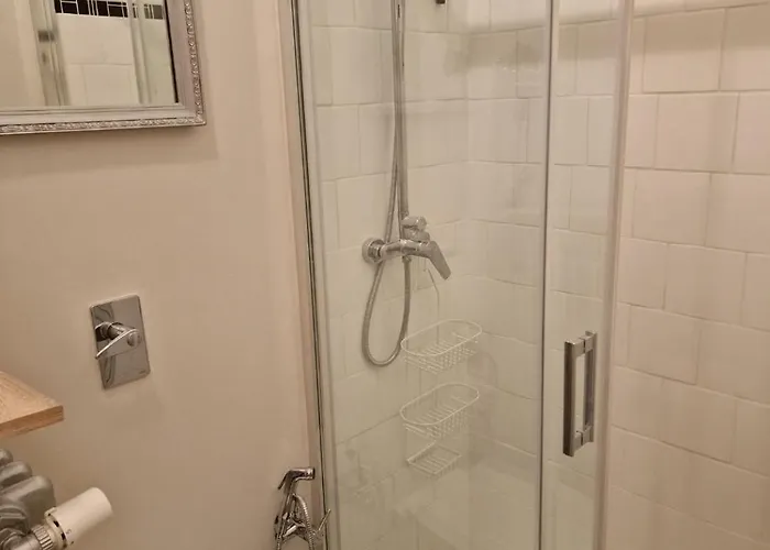 Ampia Stanza Con Bagno Privato E Zona Pranzo 3* 밀라노