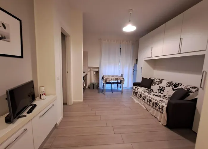 Grazioso Monolocale In Via Calzecchi דירה *