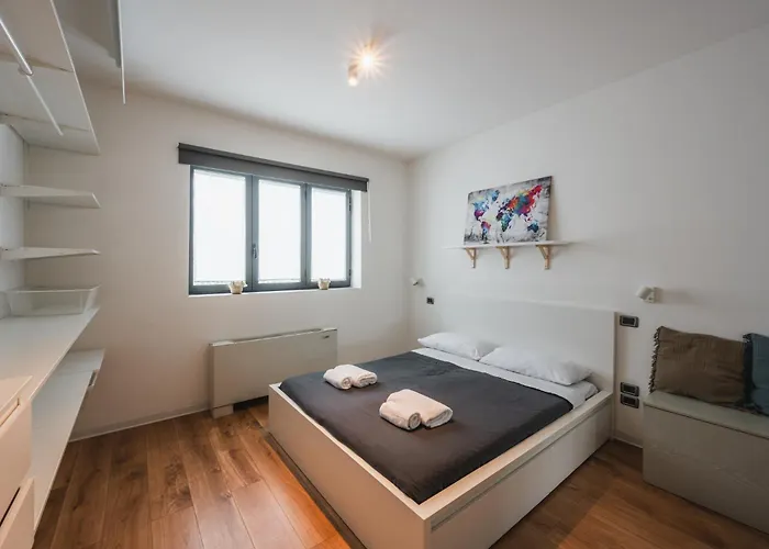 Navigli Area - Urban Oasis In Design Courtyard *