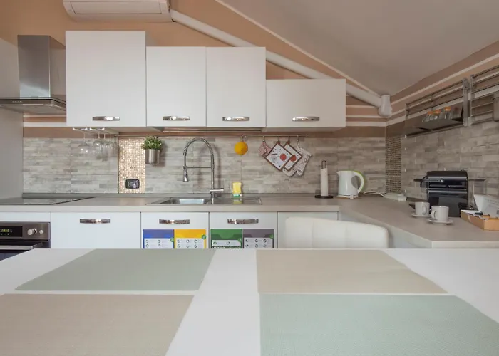 I-host - Rogoredo 21 *