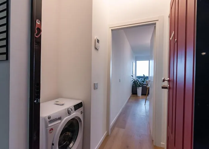 New! Skyline Mediolan