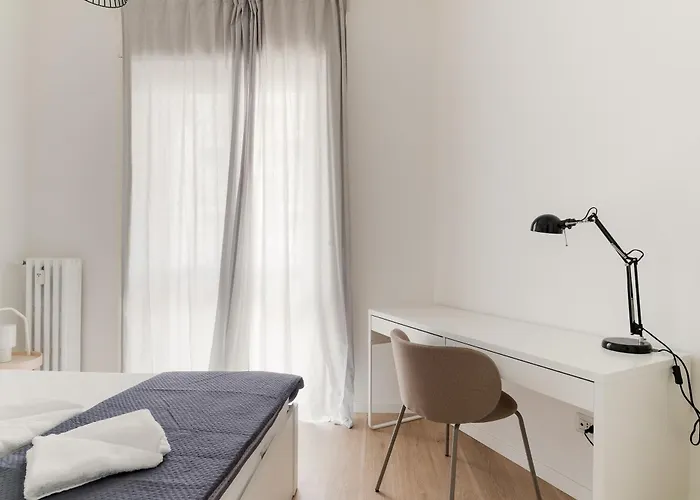 Lägenhet Guesthost - Bright M1 Pasteur Milano