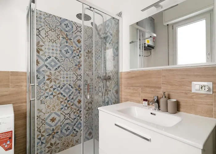 Guesthost - Bright M1 Pasteur דירה *