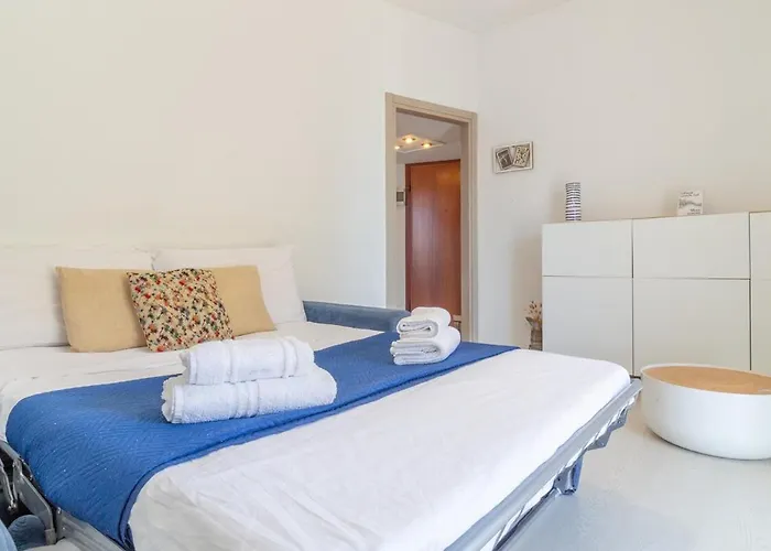 Daire S&m - Casa Afrodite Precotto M1