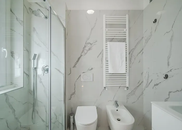 The Dreamers Mansion - Ticinese Bocconi Area *