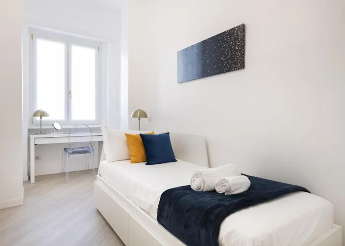 Appartamento Easylife - Stile E Comodità Tra Duomo E Navigli *