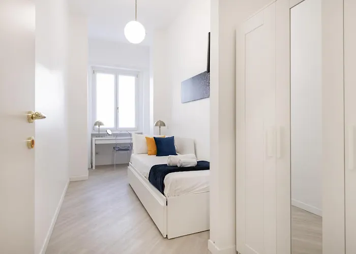 Easylife - Stile E Comodità Tra Duomo E Navigli Appartamento