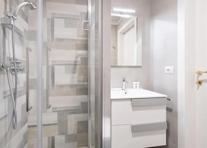 Easylife - Stile E Comodità Tra Duomo E Navigli Milano